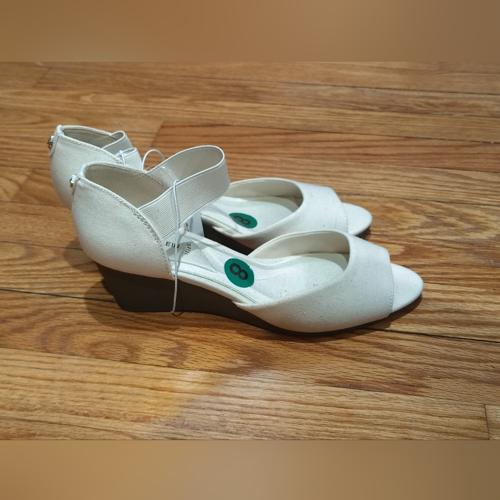 nwt anne klein iflex wedges